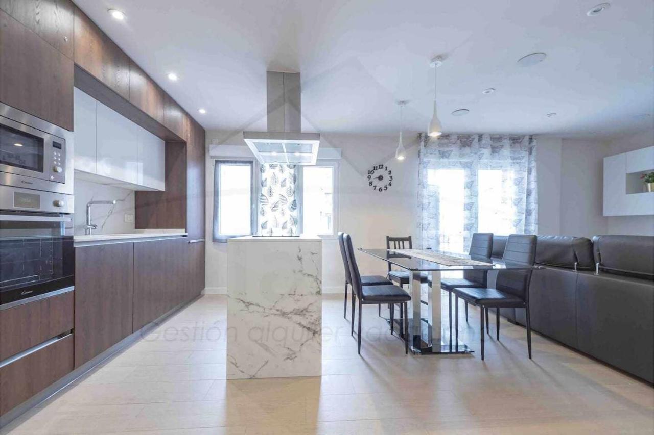 Pablo Iglesias Apartment กิฮอน ภายนอก รูปภาพ