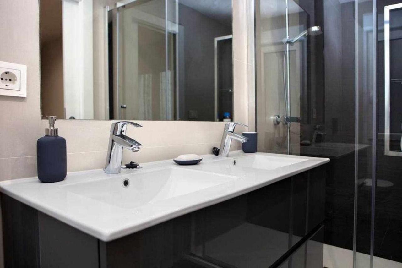 Pablo Iglesias Apartment กิฮอน ภายนอก รูปภาพ